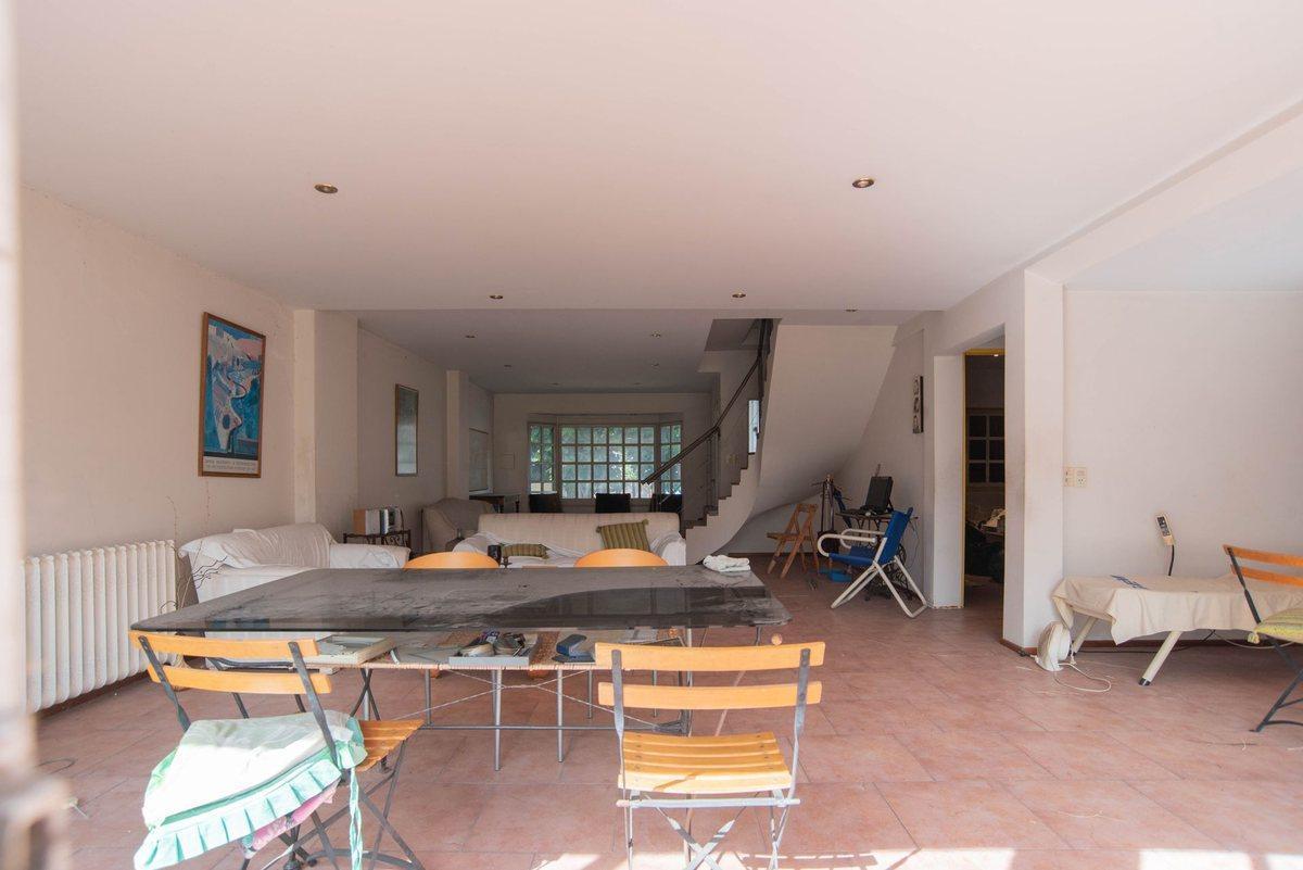 Foto de VILLA DEL PARQUE | 6 HAB + COCHERA PARA 5 AUTOS, imagen 4