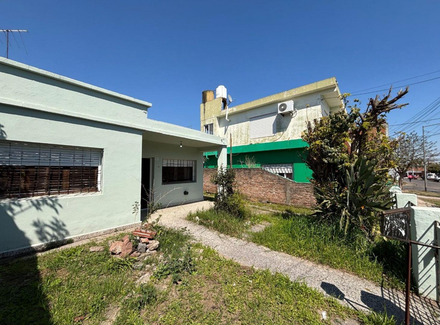 Foto de CASA EN VENTA 3 AMBIENTES JOSÉ LEÓN SUÁREZ, imagen 1