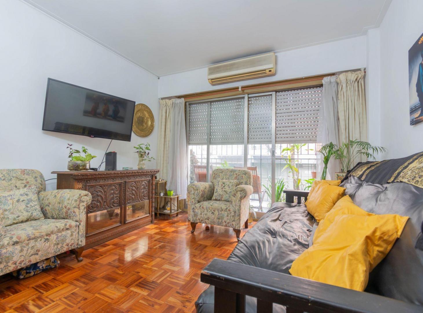 Foto de Venta departamento 3 amb con dep y balcon Palermo, imagen 2
