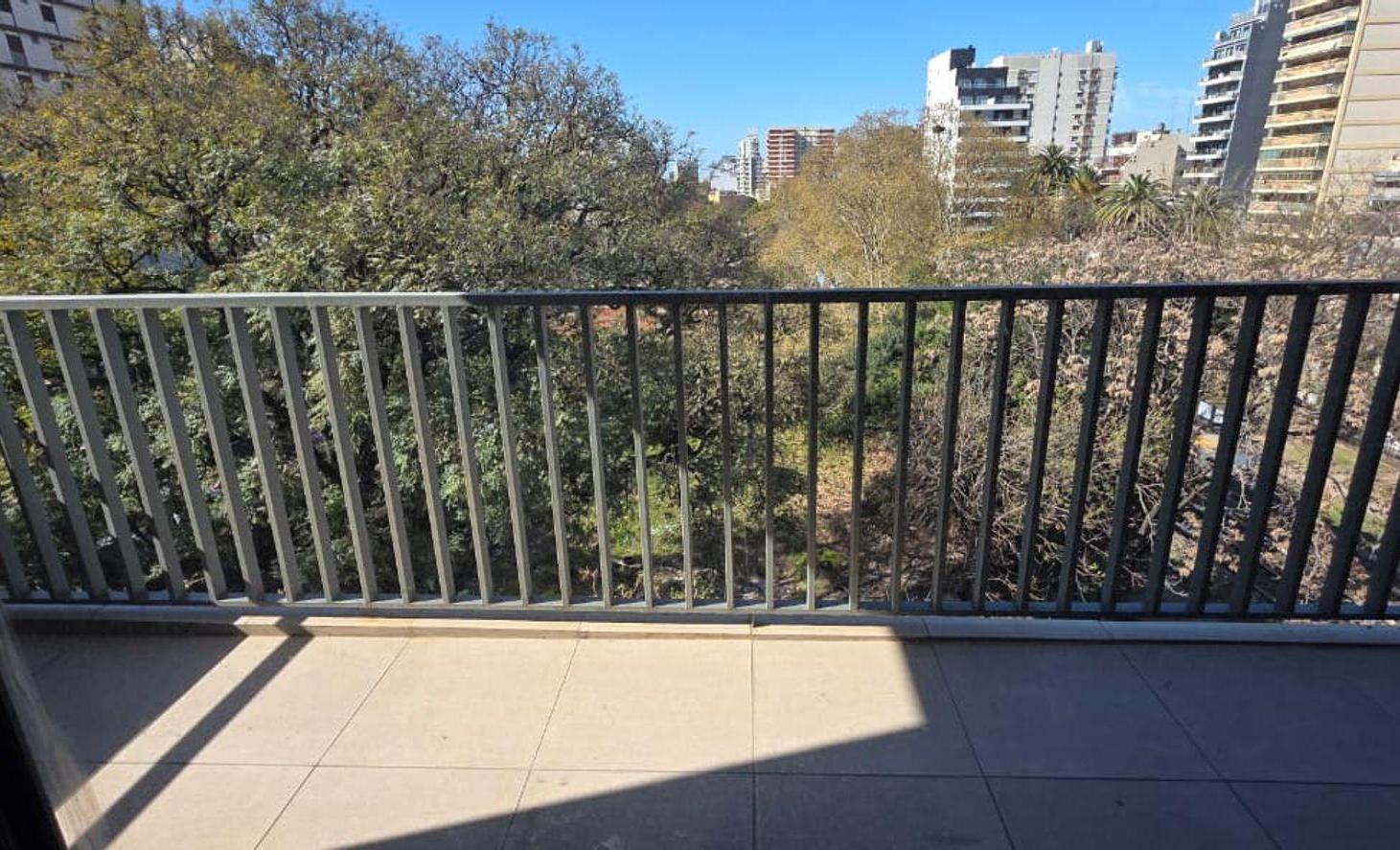 Foto de Alquiler 2 ambientes balcon corrido Villa Uquiza, imagen 5