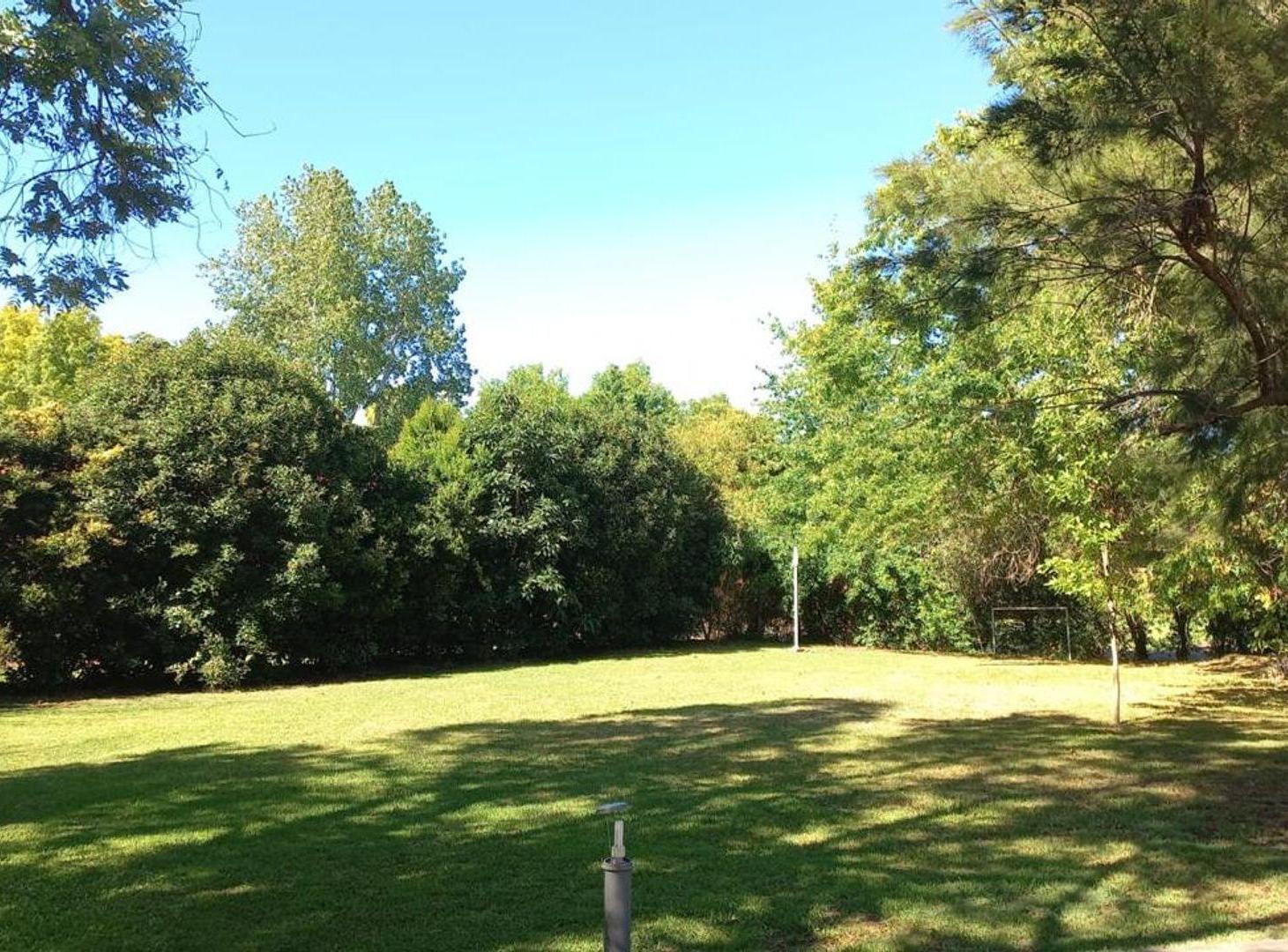 Foto de VENTA DE LOTE EN EL COUNTRY LOS CARDALES 700M2, imagen 1