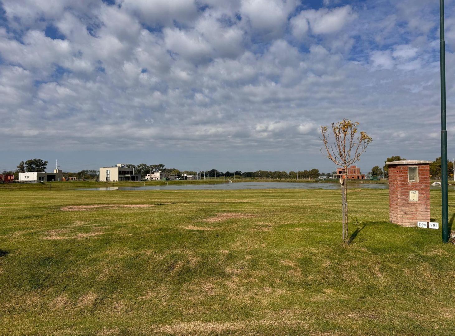 Foto de LOTE EN VENTA A LA LAGUNA EN FINCAS DE SAN VICENTE, imagen 1