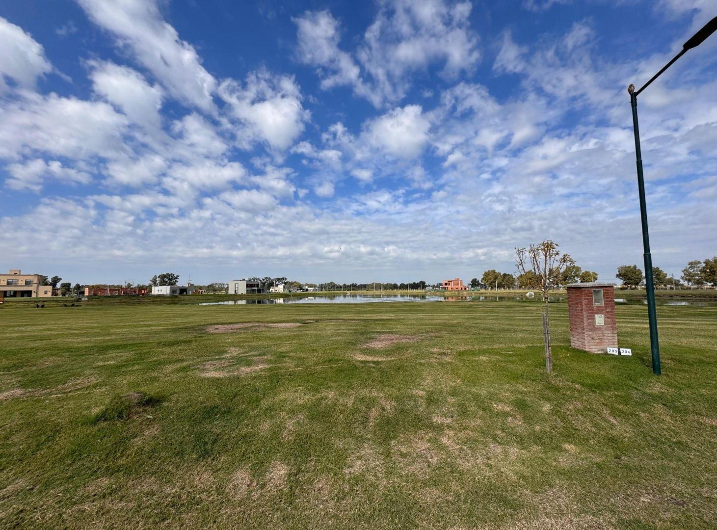 Foto de LOTE EN VENTA A LA LAGUNA EN FINCAS DE SAN VICENTE, imagen 4