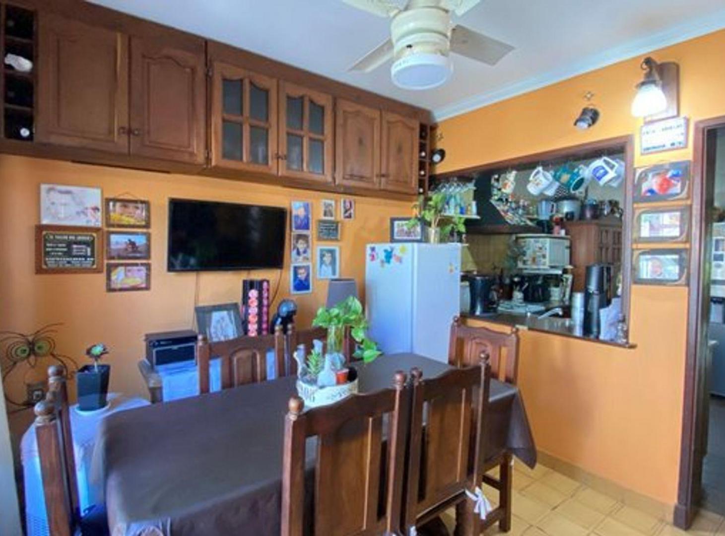 Foto de Duplex en Venta Olivos 4 Amb Patio Cochera Terraza, imagen 5
