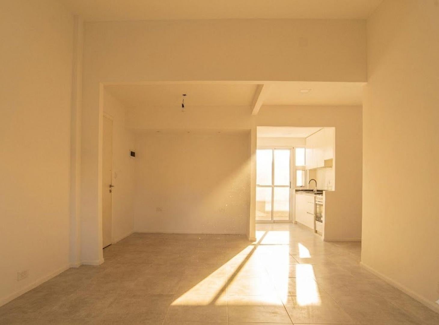 Foto de DEPTO DE 3-4 AMB- EN PLANTA BAJA SIN EXPENSAS, imagen 1