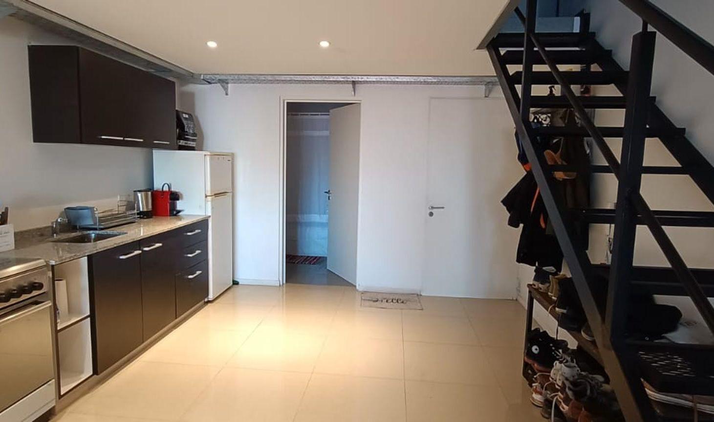 Foto de ALQUILER AMOBLADO, 2 amb Duplex, Balcón. CABALLITO, imagen 4