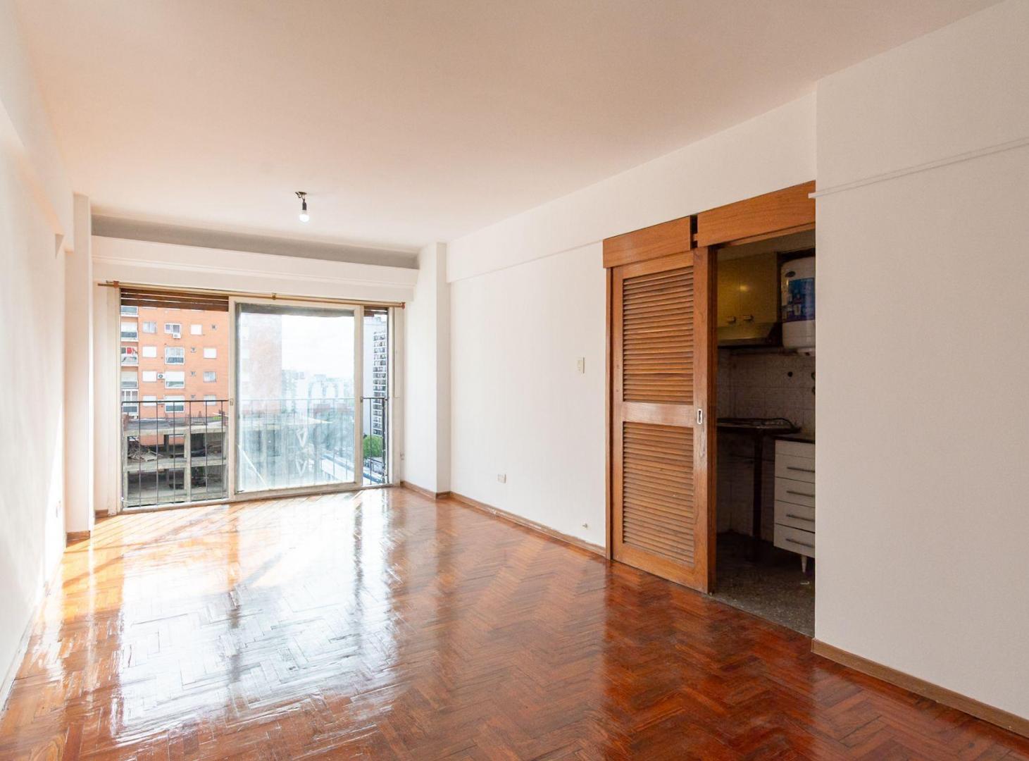 Foto de VENTA MONOAMBIENTE LUMINOSO EN RAMOS MEJIA CENTRO, imagen 2
