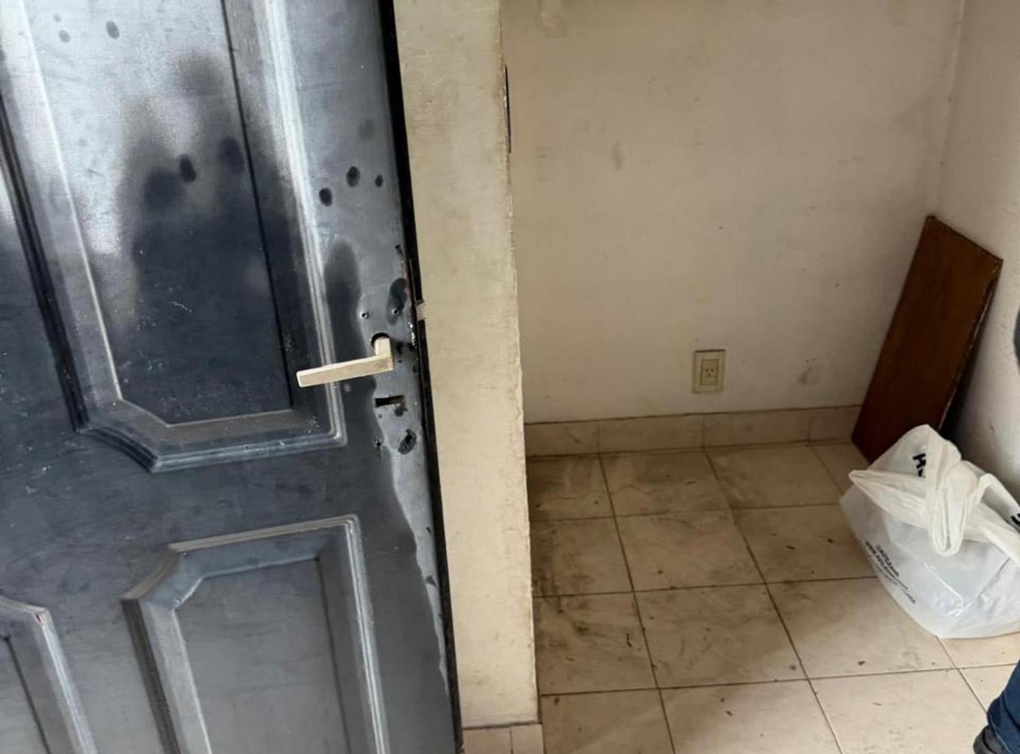 Foto de VENTA PH CON GALPON EN CIUDADELA, imagen 4