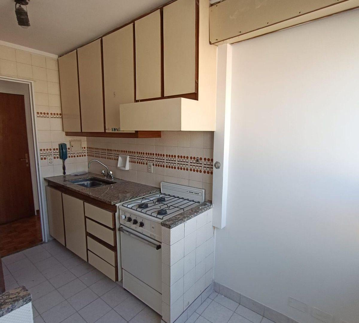 Foto de ALQUILER DEPARTAMENTO 2 AMBIENTES SAN NICOLAS, imagen 5