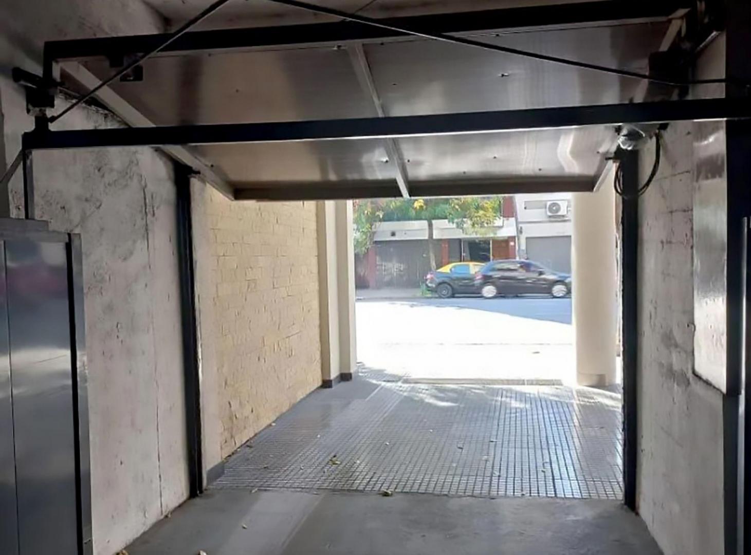 Foto de Venta Cochera Cubierta en Balvanera - Av Belgrano, imagen 5