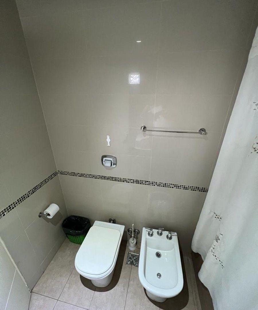 Foto de VENTA monoambiente con balcon ,COCHERA y MODERNO!!, imagen 5