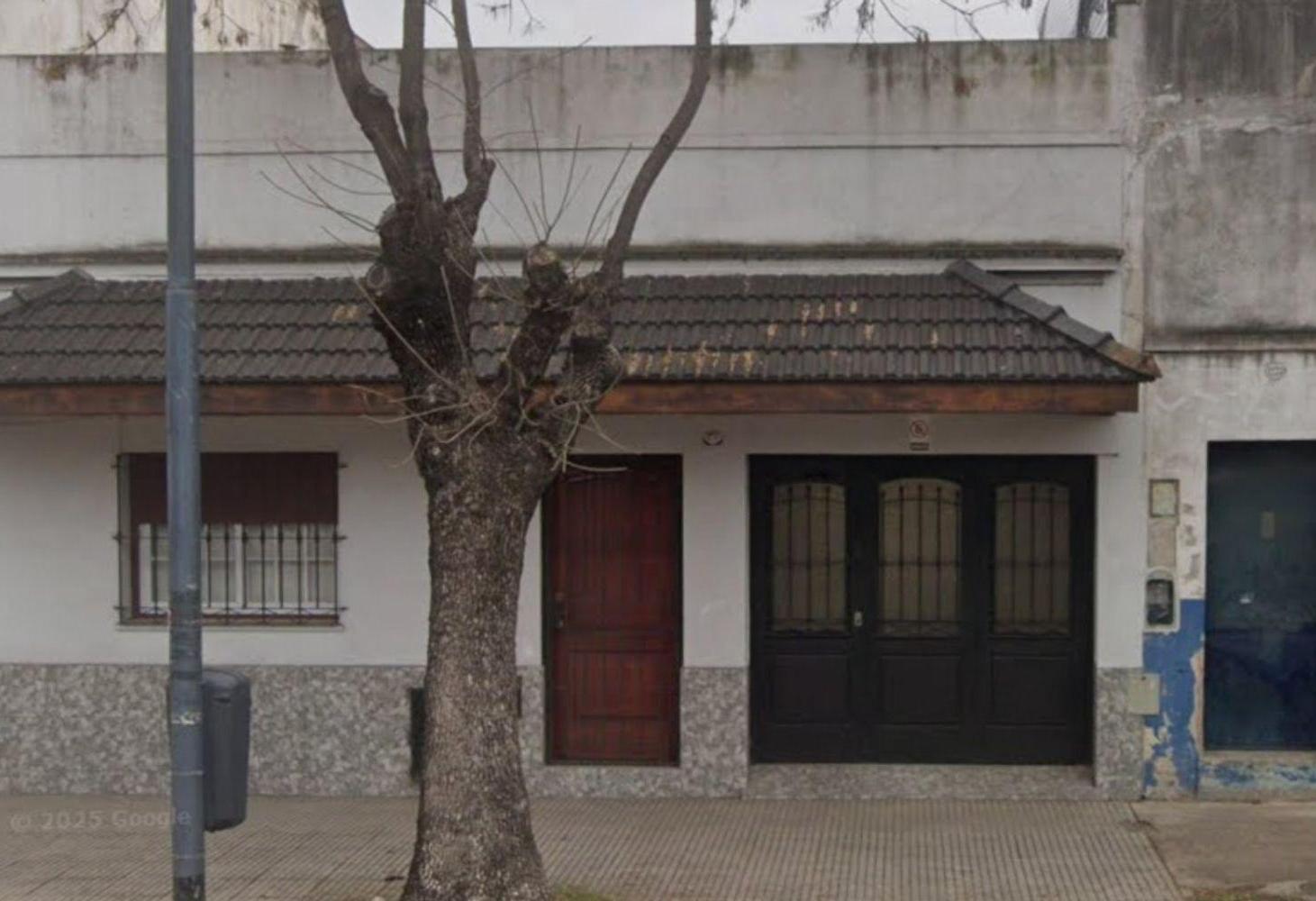 Foto de VENTA - Casa 3 amb. en Pompeya, imagen 2