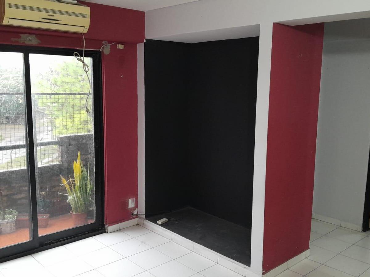 Departamento en Venta y Alquiler en Malvinas Argentinas 5