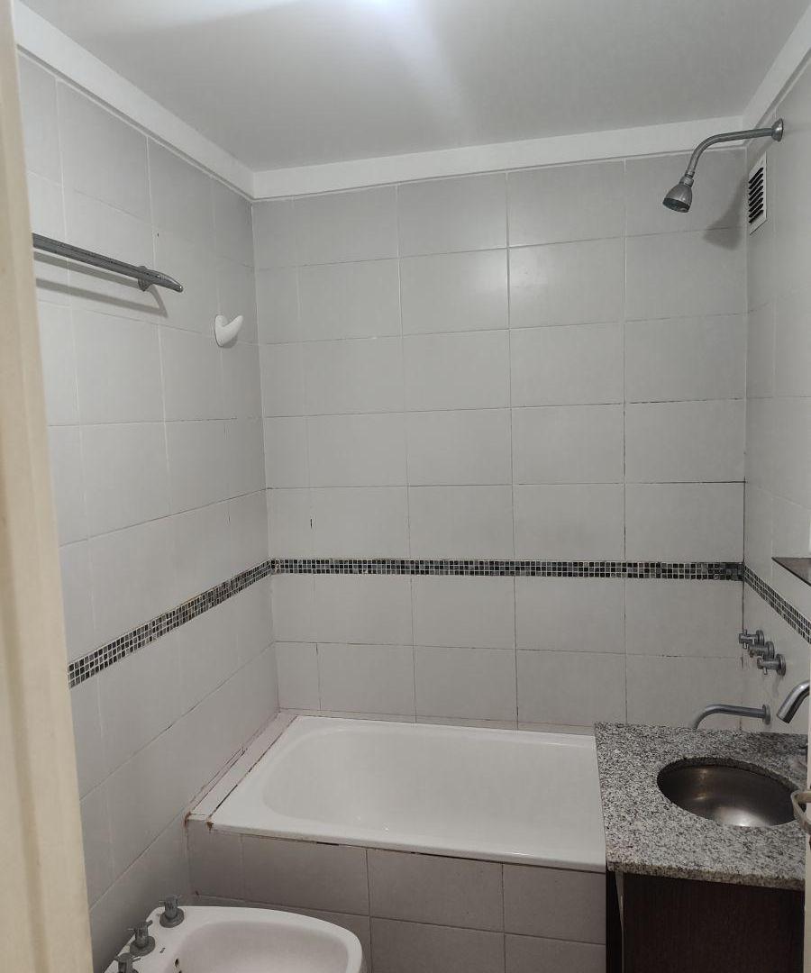 Foto de departamento 3 ambientes con cochera, imagen 3