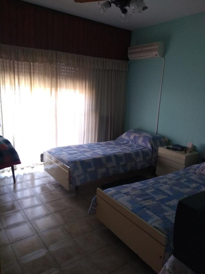 Casa 4 Ambientes. | Av Viamonte Al 3200 3