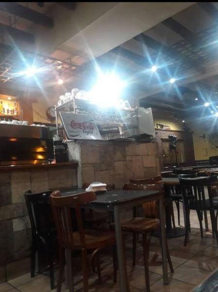 Local | Av J. D. Perón Al 2100 4