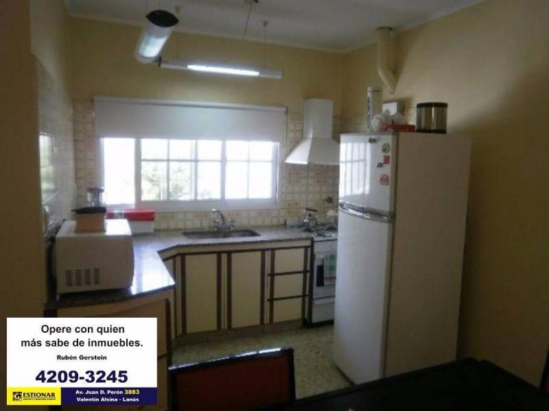 Hermosa Casa P/2 Flias en Venta 5