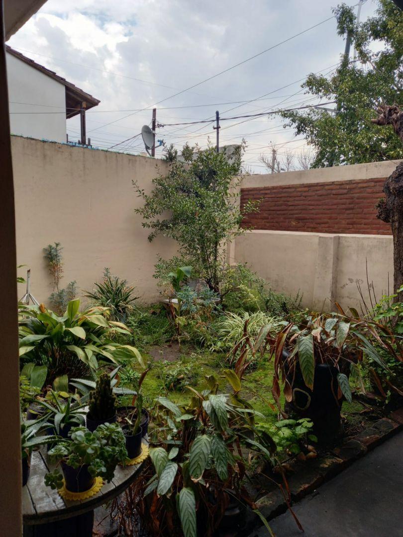 Casa 4 Ambientes. | Gdor. Balcarce Al 2800 2