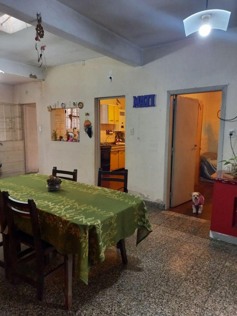 Casa 4 Ambientes. | Gdor. Balcarce Al 2800 4