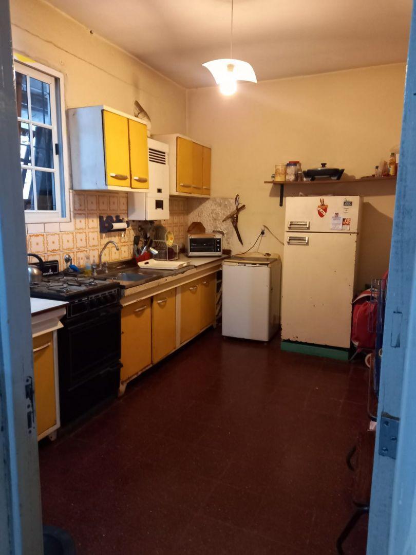 Casa 4 Ambientes. | Gdor. Balcarce Al 2800 1
