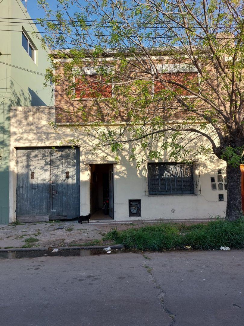 Casa 3 Ambientes. | Catamarca Al 800 4
