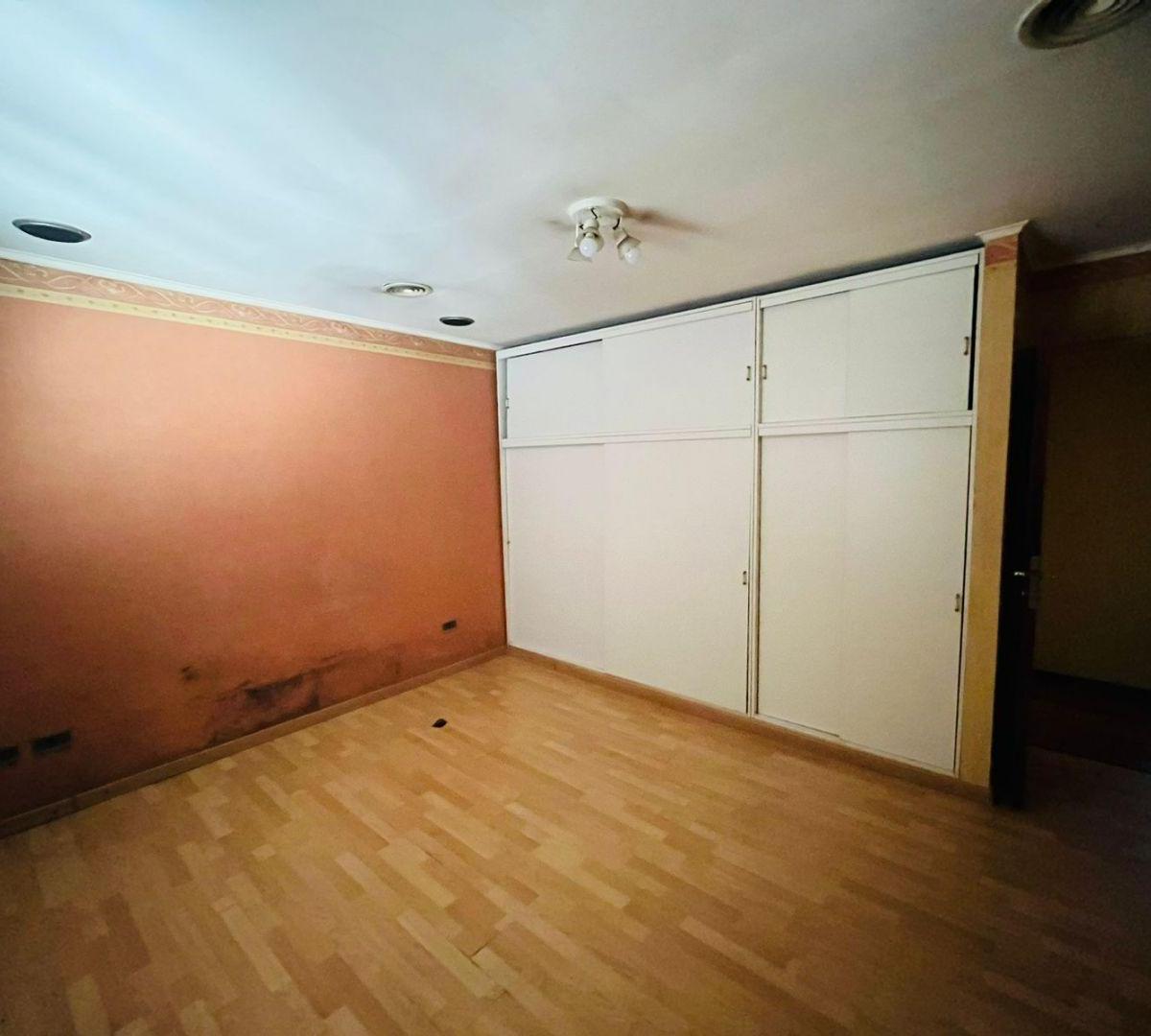 Casa 7 Ambientes. | Consejal H Noya Al 3100 3