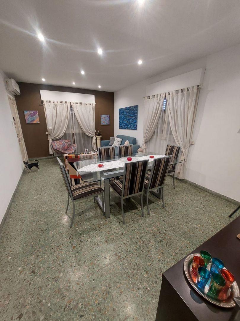 Casa 7 Ambientes o Mas. | Paso de La Patria Al 1200 1