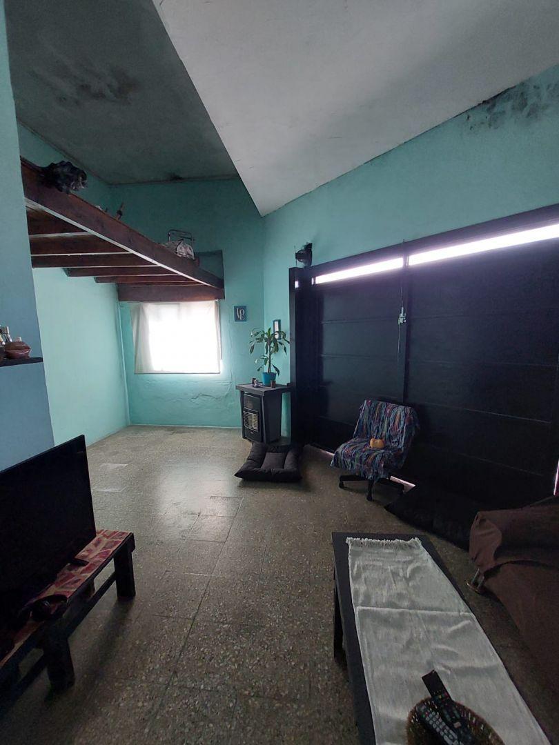 Casa 7 Ambientes o Mas. | Chaco Al 1500 3