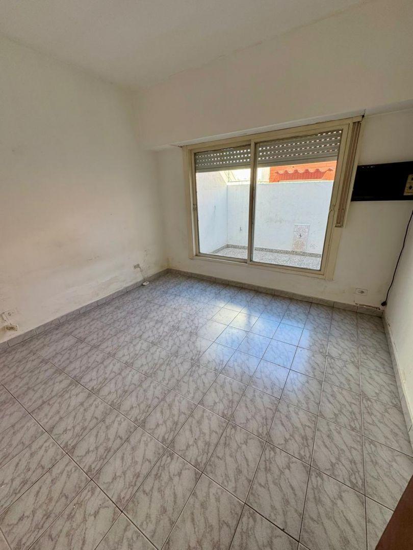 Departamento 5 Ambientes. | Coronel Sayos Al 3000 3