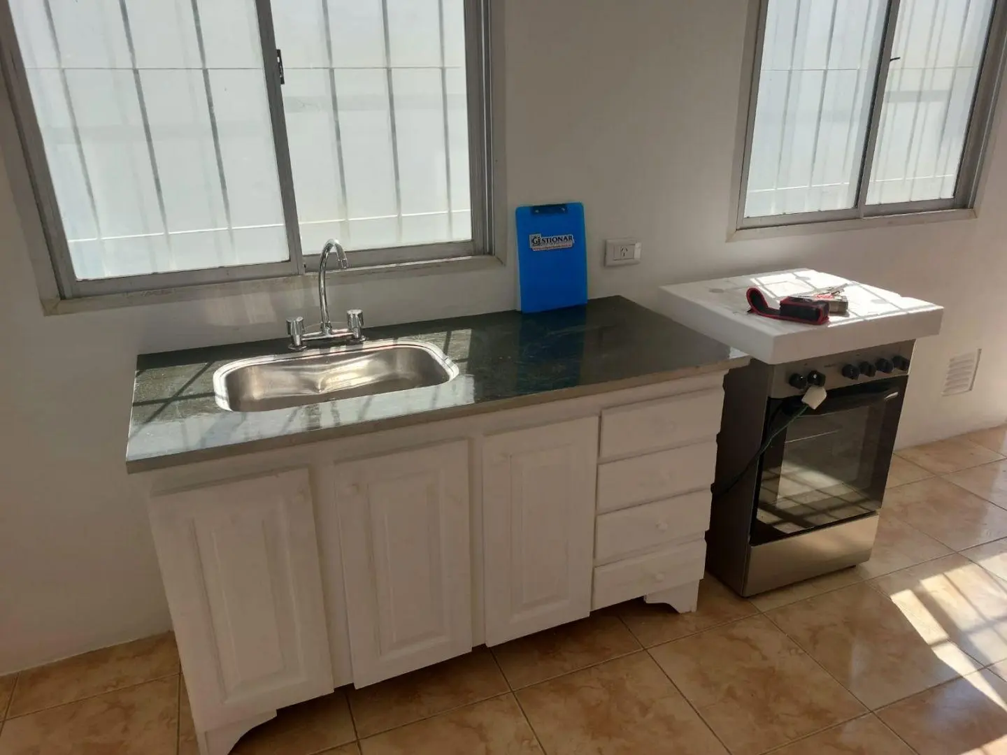 PROPIEDAD RESERVADA Departamento 3 ambientes. | AV. REMEDIOS DE ESCALADA al 3300 3