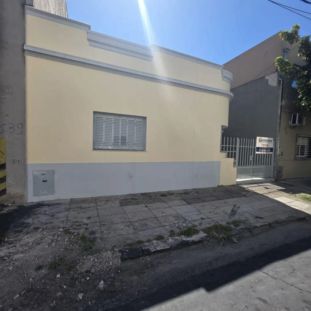 Casa 4 ambientes. | DARRAGUEIRA al 600 2