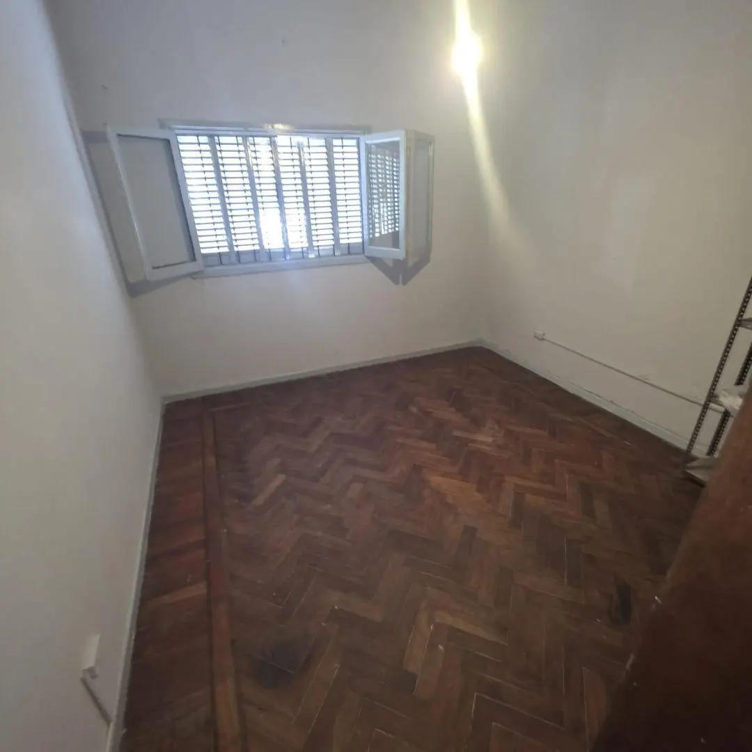 Casa 4 ambientes. | DARRAGUEIRA al 600 4
