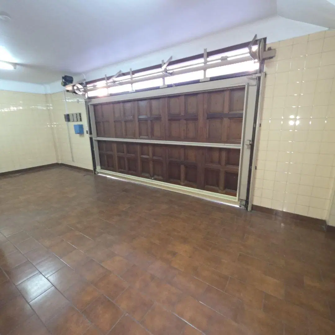 Departamento 5 ambientes. | LEBENSOHN, MOISES al 800 5