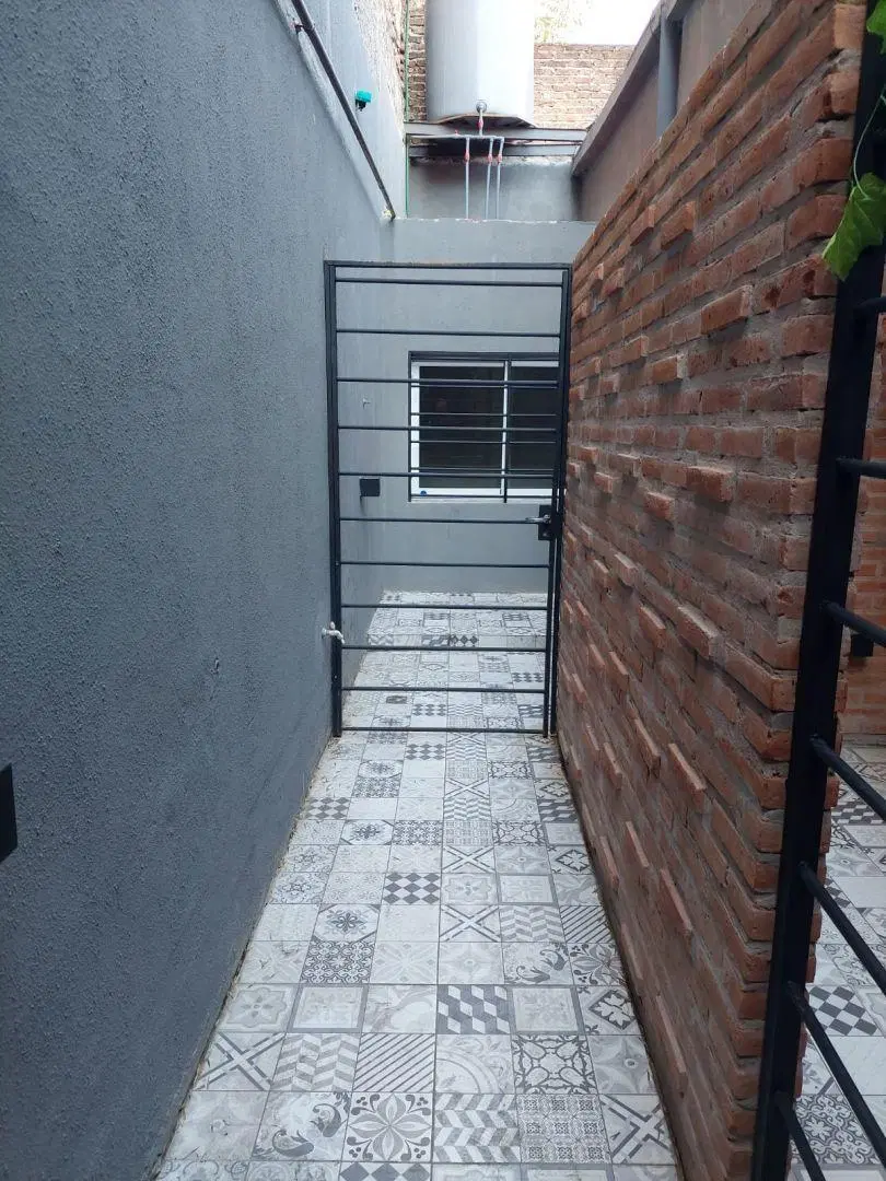 Departamento 2 ambientes. | ARMENIA al 400 5