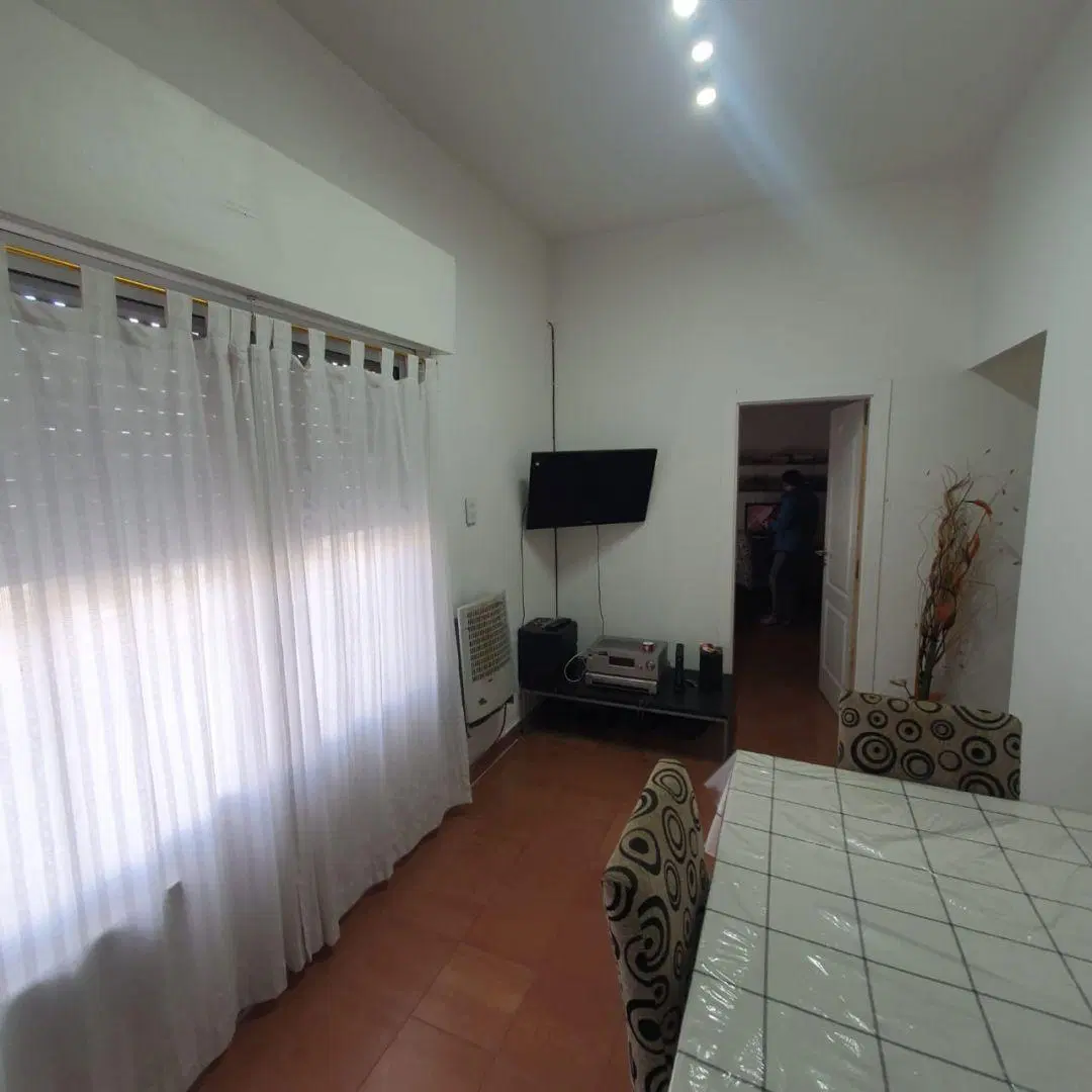 Alquiler Casa 3 ambientes 4