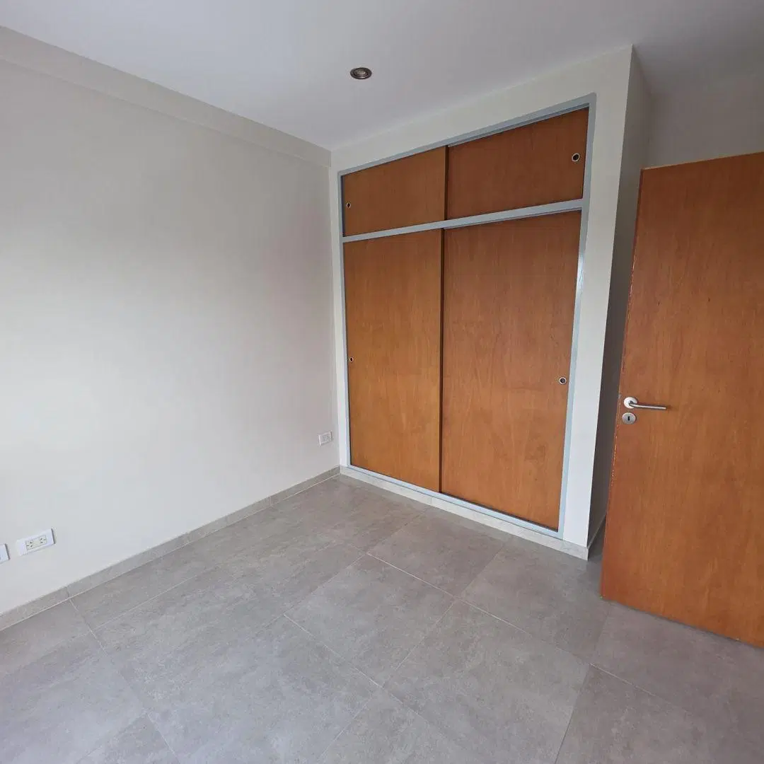 Departamento 2 ambientes. | BALBIN al 400 3