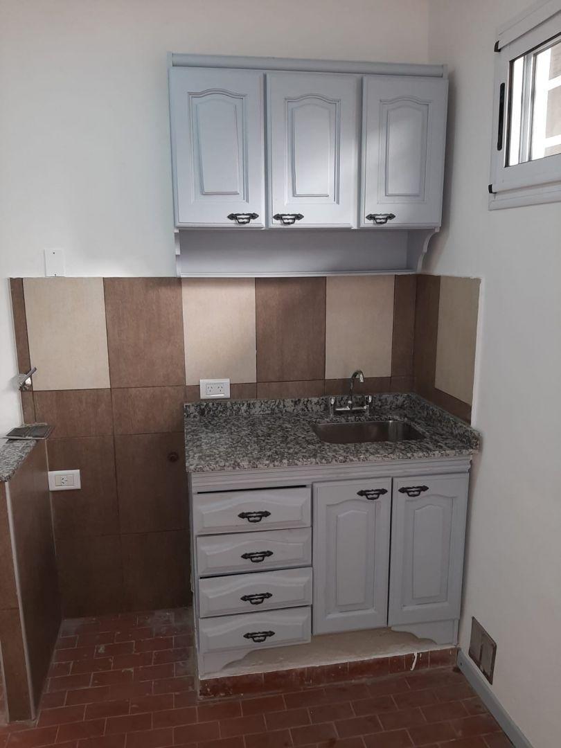 Foto de 2 ambientes en alquiler en Valentín Alsina, imagen 3