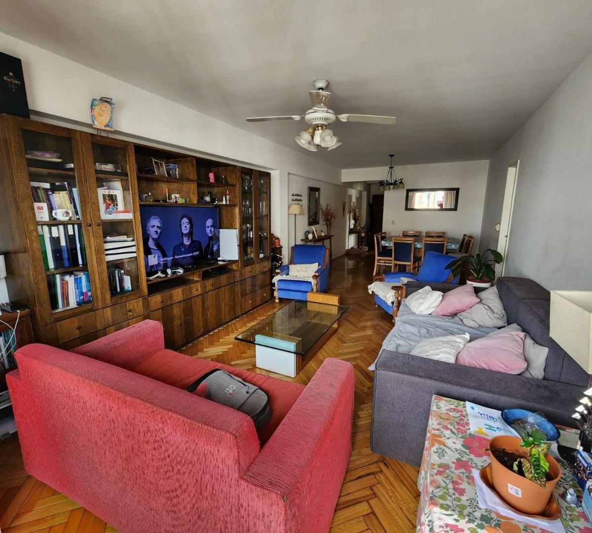 Departamento 3 Dorm. en Av Rivadavia 5800 5
