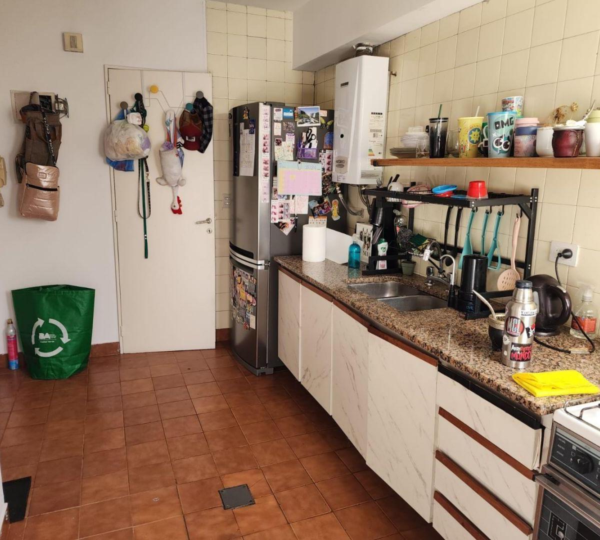 Departamento 3 Dorm. en Av Rivadavia 5800 4