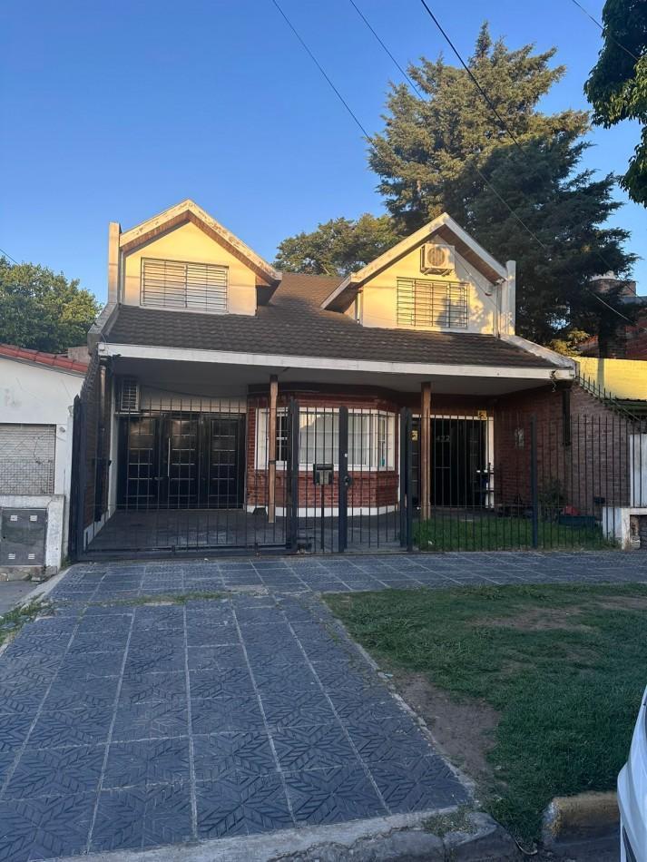Hermosa Casa Sobre Lote de 8,66x36 m