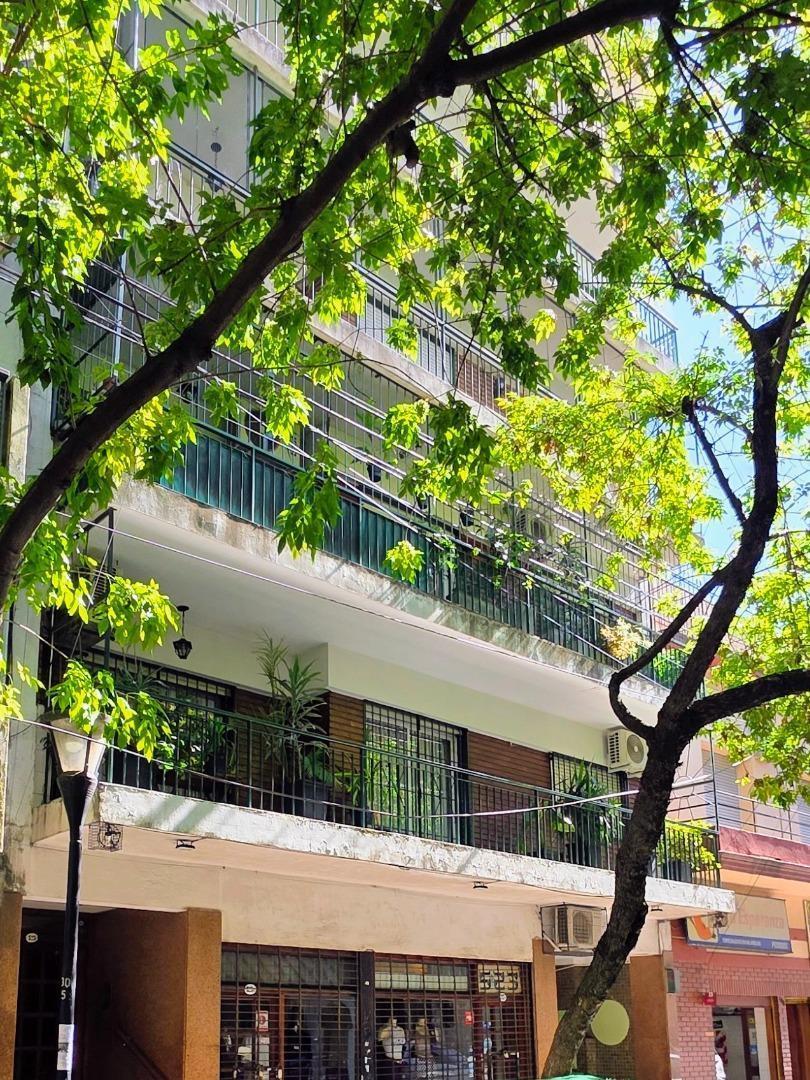 Foto de EXCELENTE DEPARTAMENTO DE 3 AMB. 80 M2 CON BALCON, imagen 4