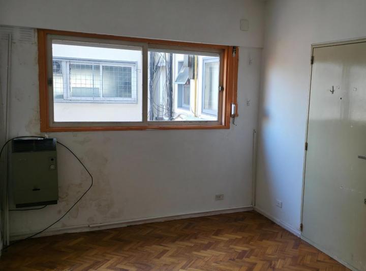 DEPARTAMENTO DE 2 AMBIENTES .EXCELENTE UBICACION 2