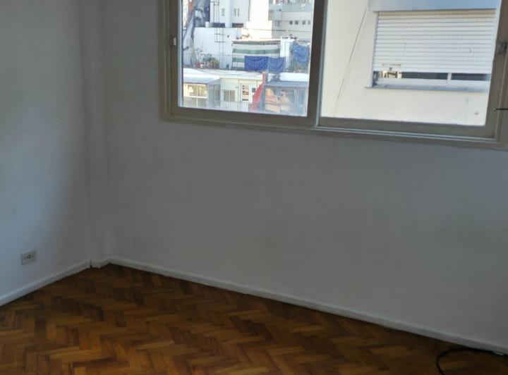 DEPARTAMENTO DE 2 AMBIENTES .EXCELENTE UBICACION 5