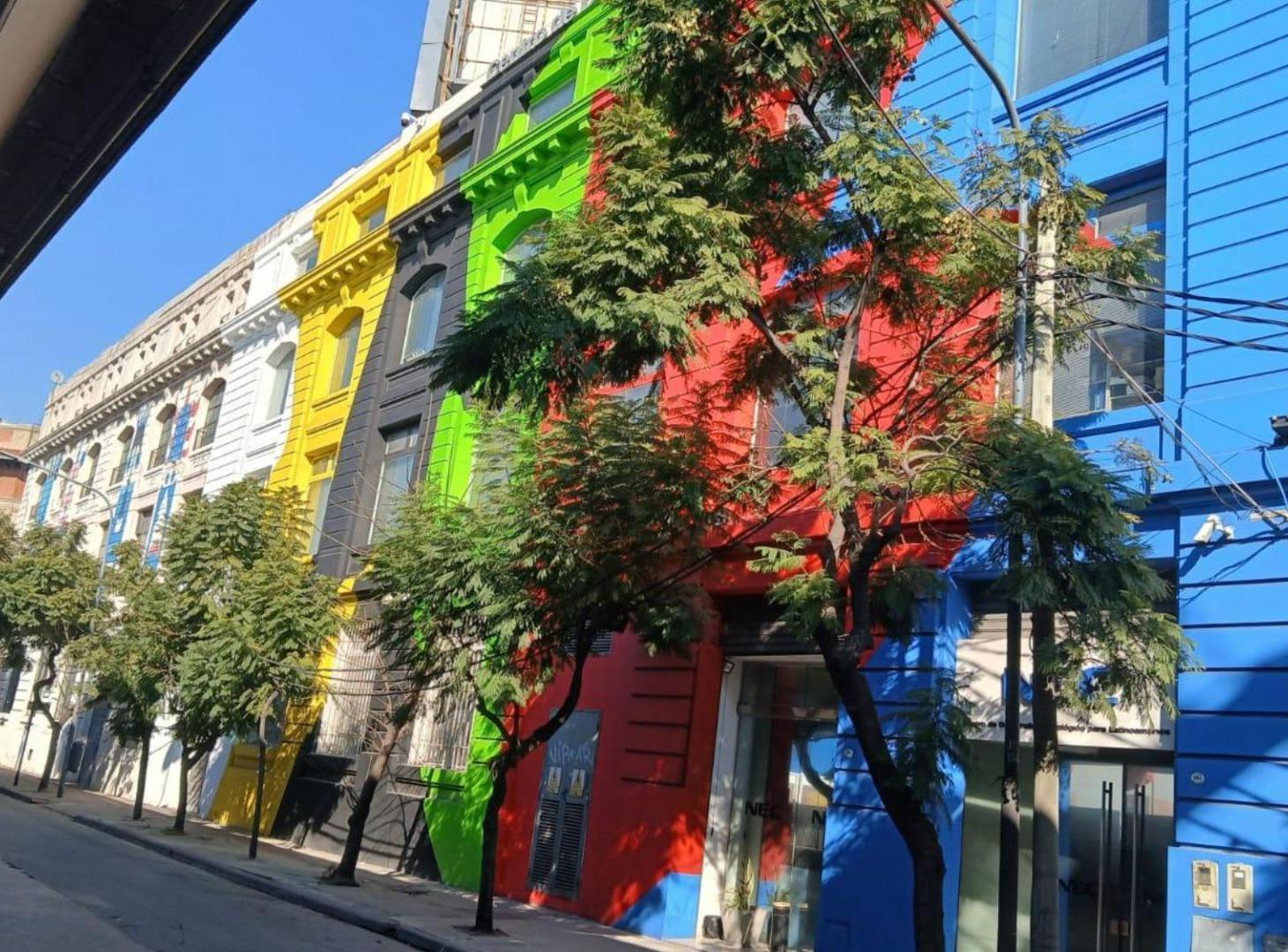 EDIFICIO COMERCIAL DE OFICINAS CON DEPOSITO PROPIO- MIXTURA