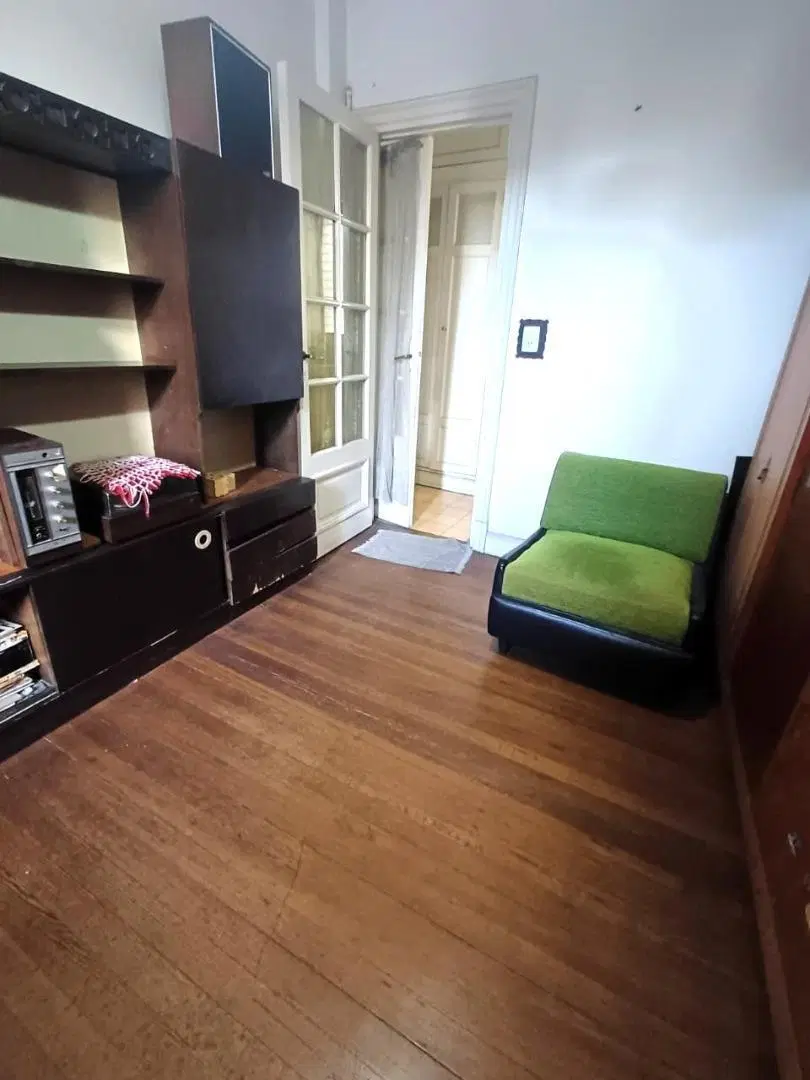 DEPARTAMENTO DE 3 AMBIENTES CON DEP AL CONTRAFRENTE 4