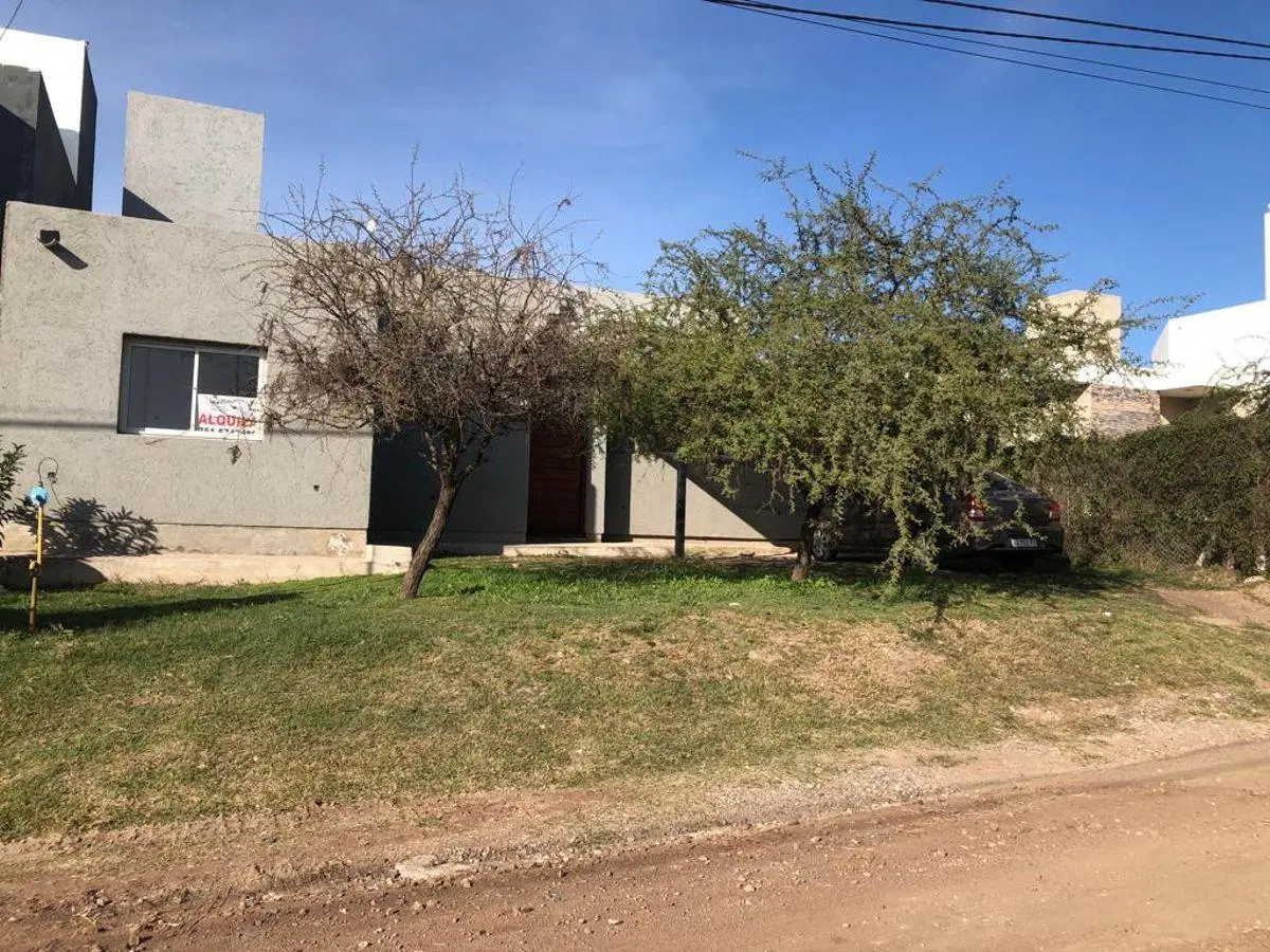 Casa de 2dorm EN ALQULER | Altos de Catalina - Villa Catalina 3