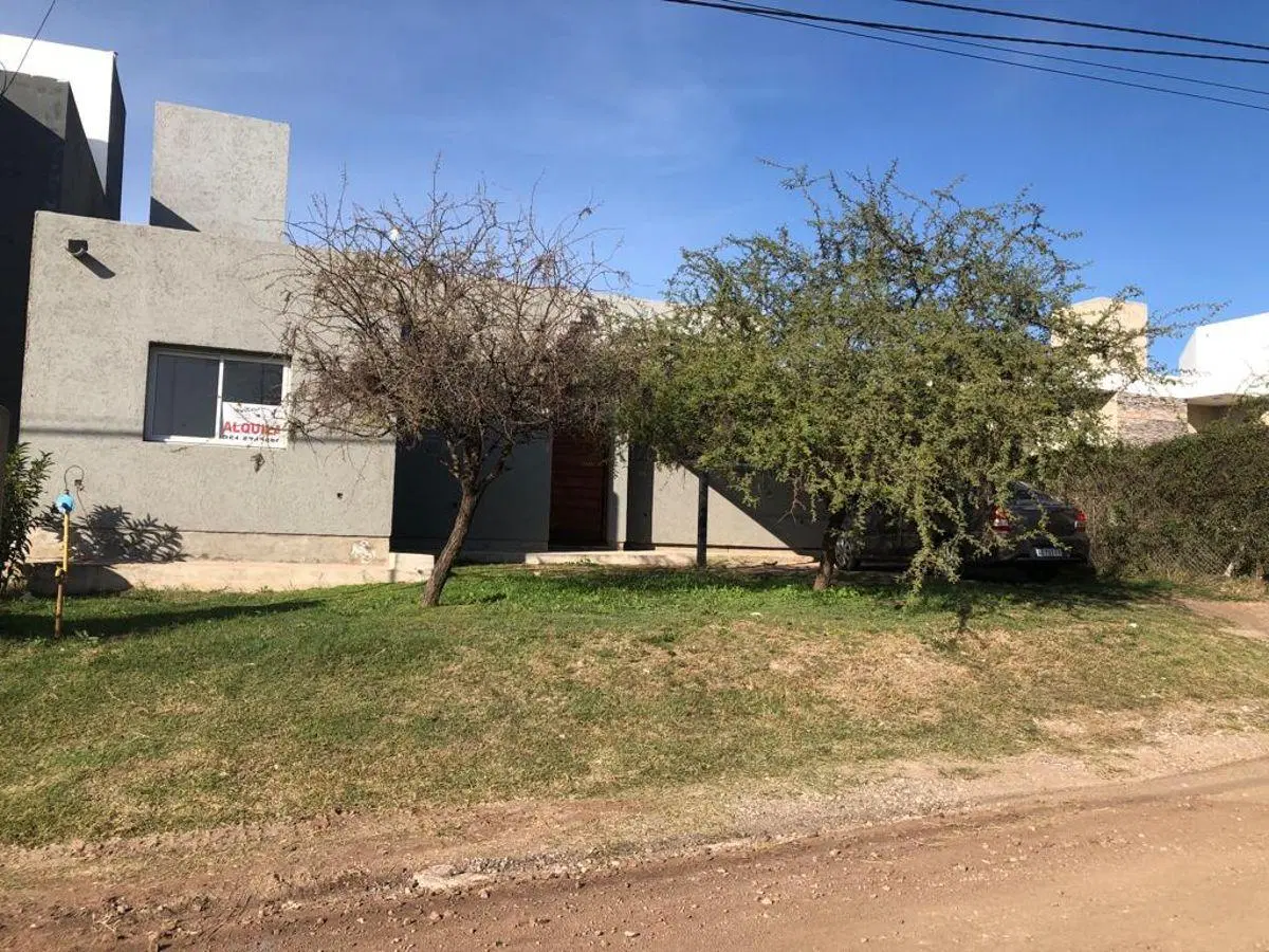 Casa de 2dorm EN ALQULER | Altos de Catalina - Villa Catalina 2