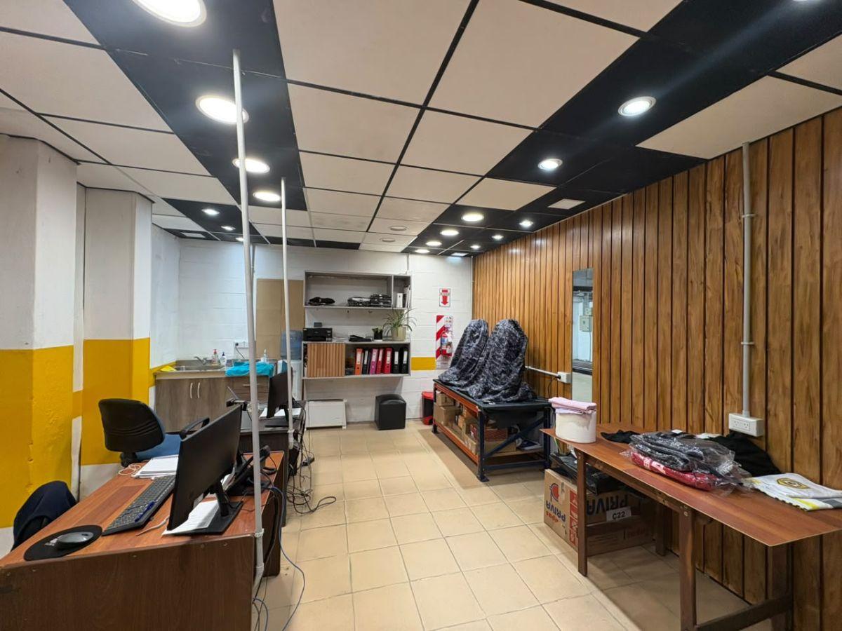Foto de ¡GALPÓN EN ALQUILER – AV. COLÓN AL 1100!, imagen 3