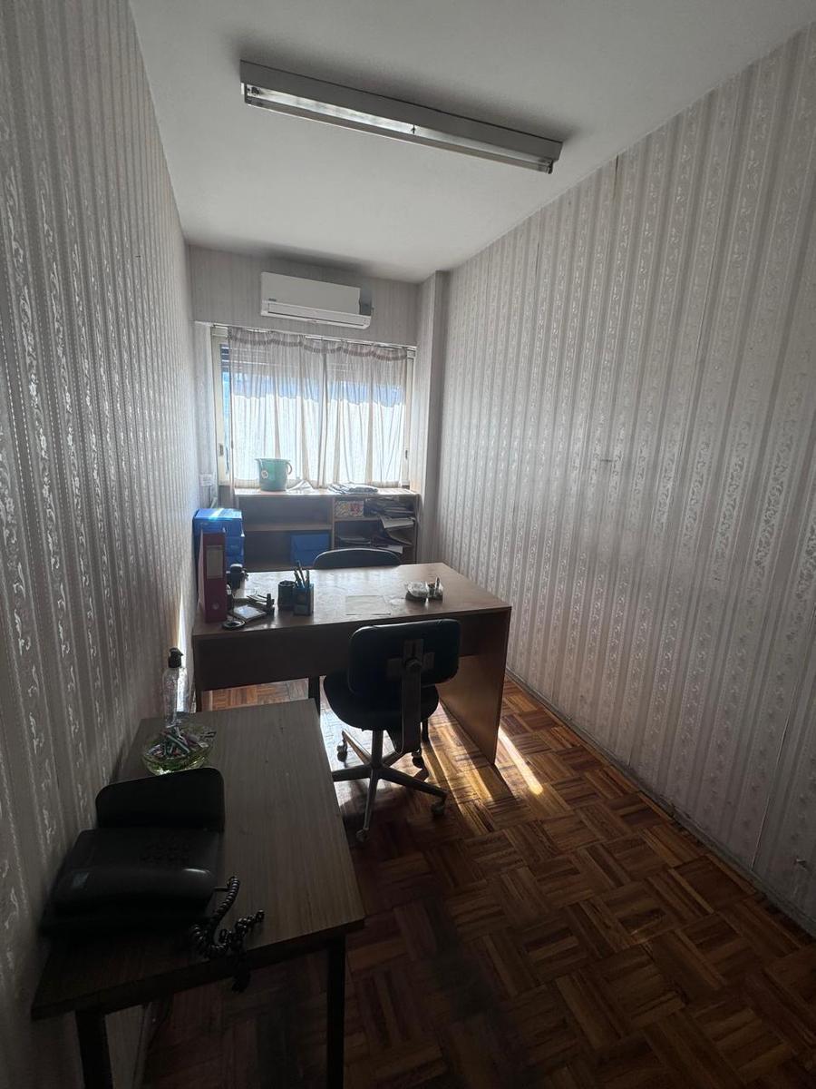 Venta Departamento con Cochera 4