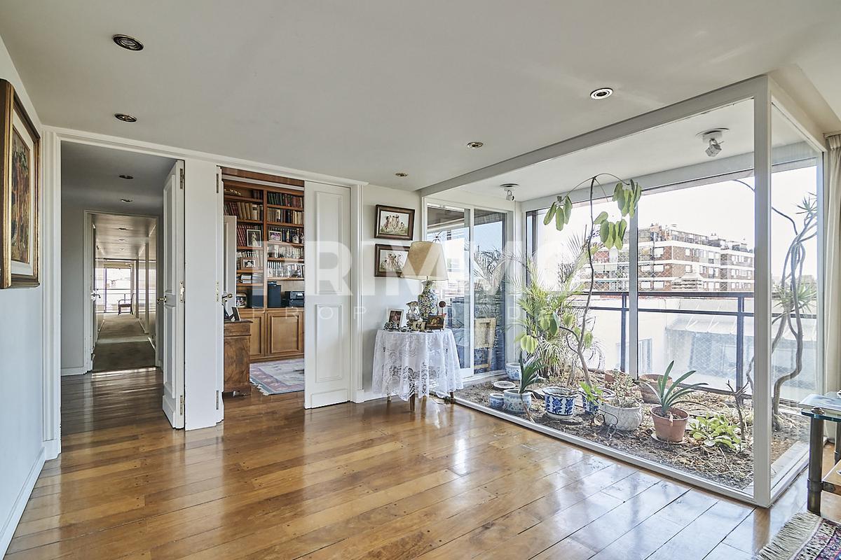 Venta Piso 5 Ambientes Torre Aisenson - Cocheras y Amenities 3